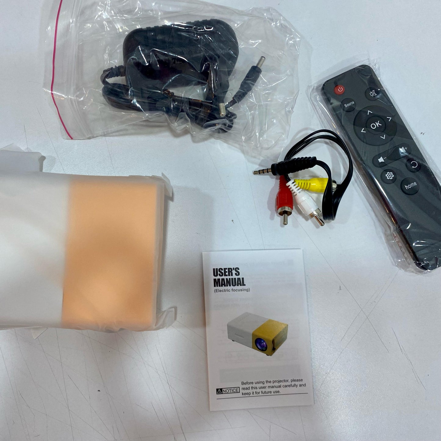 Mini proyector LED de alta resolución